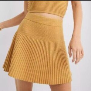 Aerie Gold Pleated Skirt
